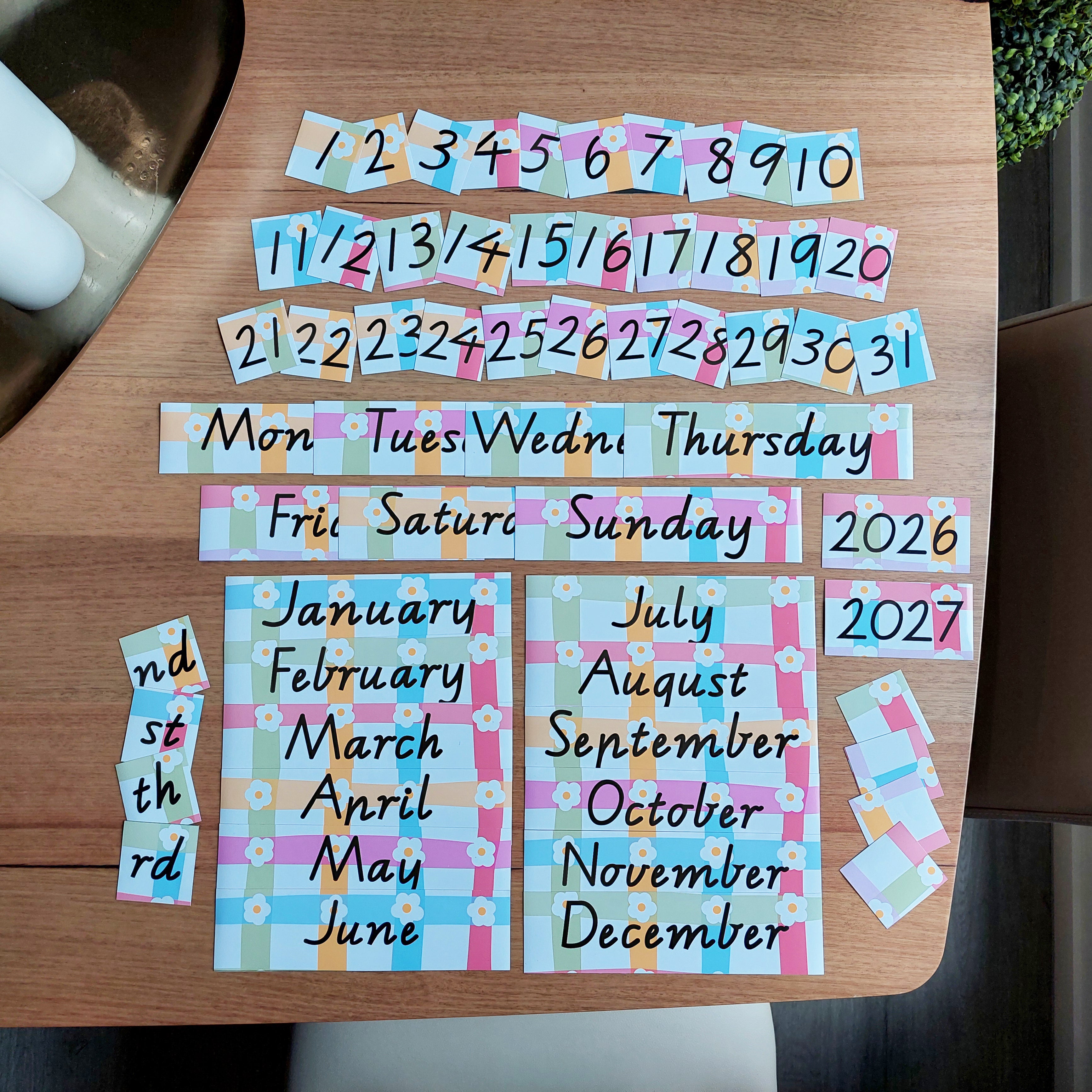 Daily Calendar (61 piece set)